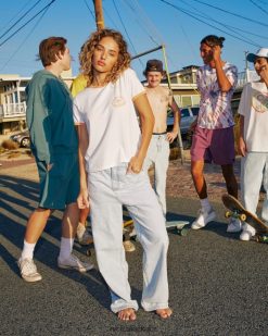 oblečení RVCA ženy růžové tričko machado encinitas vintage bílá BN4N081250